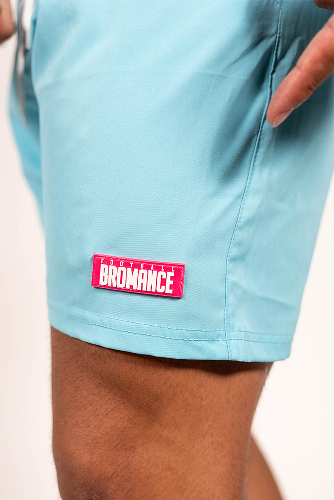 FB Shorts Babyblau